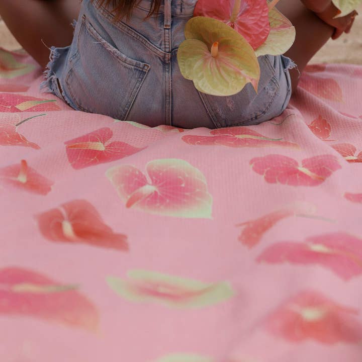 Tag Aloha Co. - Wholesale Beach Towel - Beach Towel - Anthurium