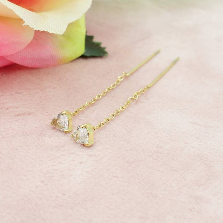 Daemon srls - Wholesale Dangle Earrings - SHINY CUORE Rainbow - Acciaio inossidabile ~ PAIO Orecchini filo pendenti con cubic zirconia a cuore - Saliscendi -