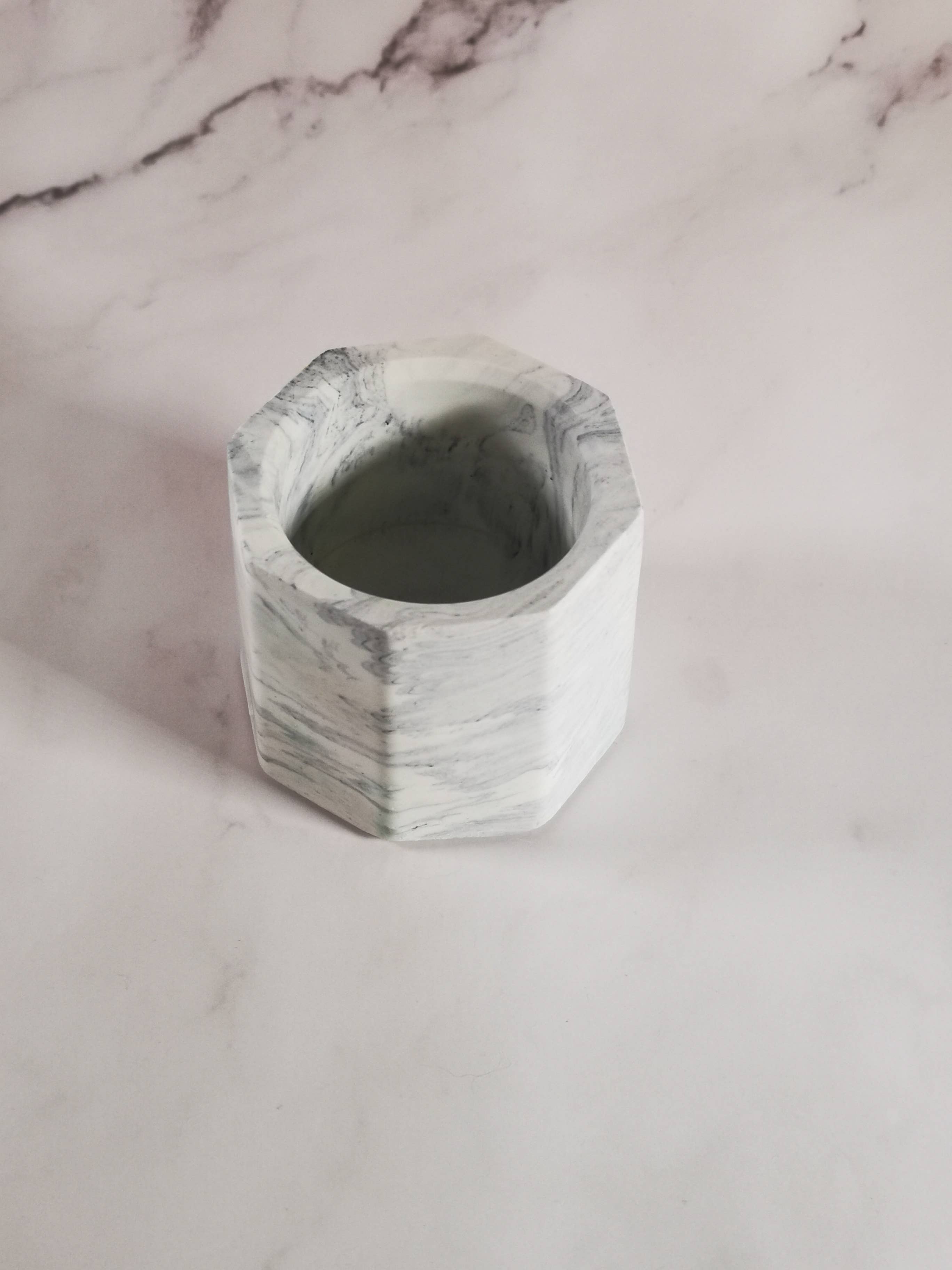 House of Resin – wholesale Ljushållare – Värmeljushållare - Blandat fall med 122