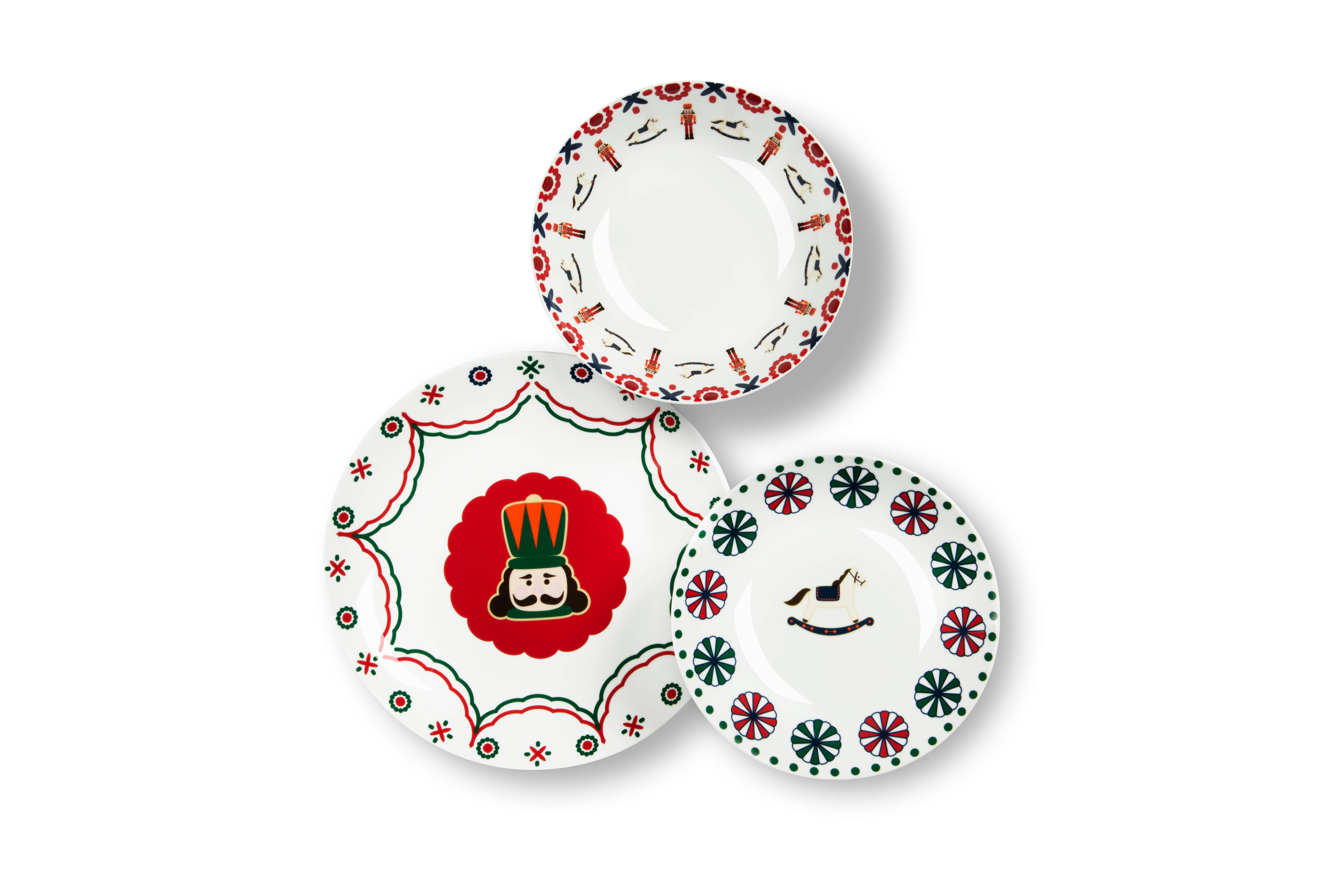 multicolour Christmas Dinnerware Set 18 pcs Nutcracker for wholesale on Faire2