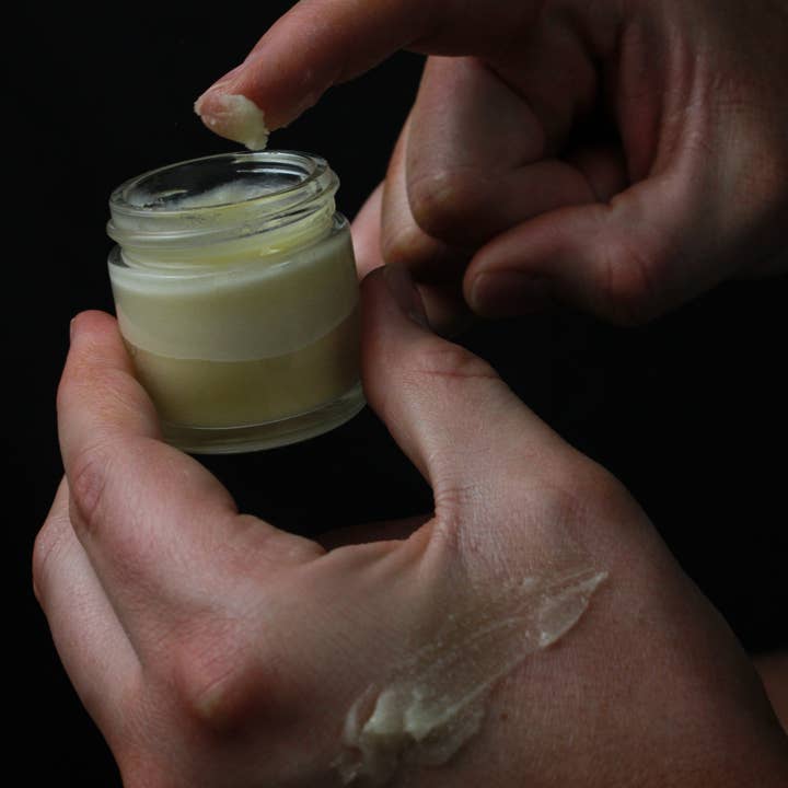Creek House Honey Farm - Wholesale Healing Salve/Balm/Cream - Sensitive Bee-Skin Saver Salve