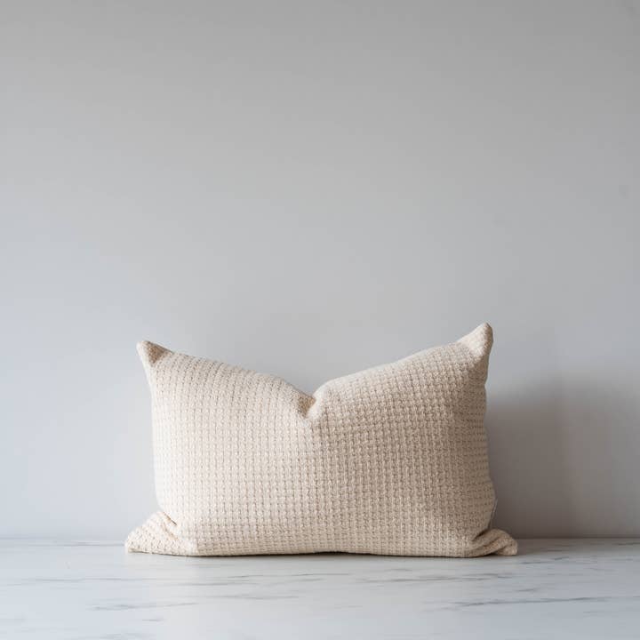 Rug & Weave - Wholesale Throw/Decorative Pillow - MALCOLM Pillow