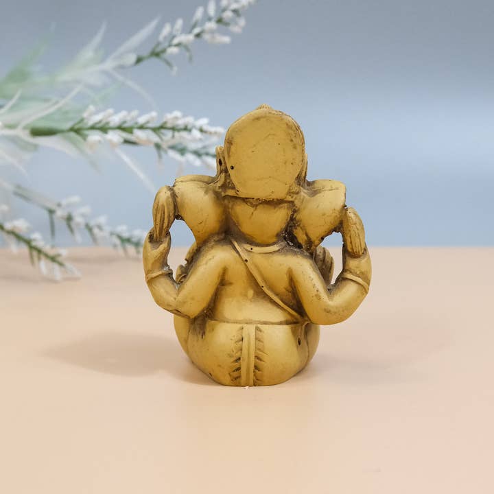Karma Nepal Crafts – wholesale Sculpture – Handmade Small Ganesh Statue; Hindu Diety of Good Luck 1