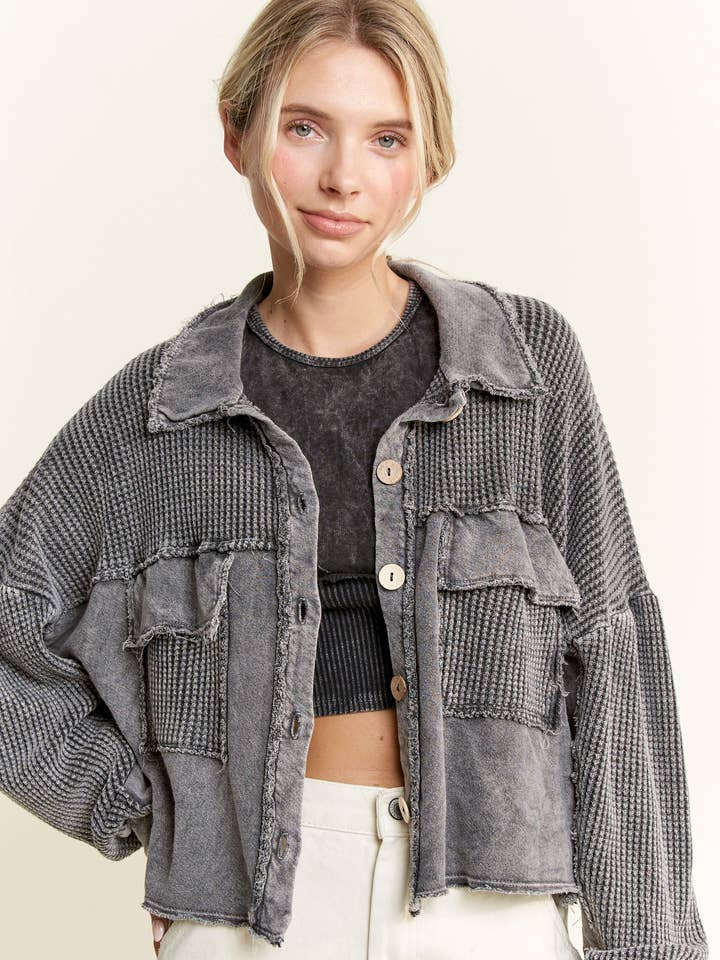 Guaina corta con bottoni Mineral Wash HT5560 per la vendita all'ingrosso da parte di J.Her