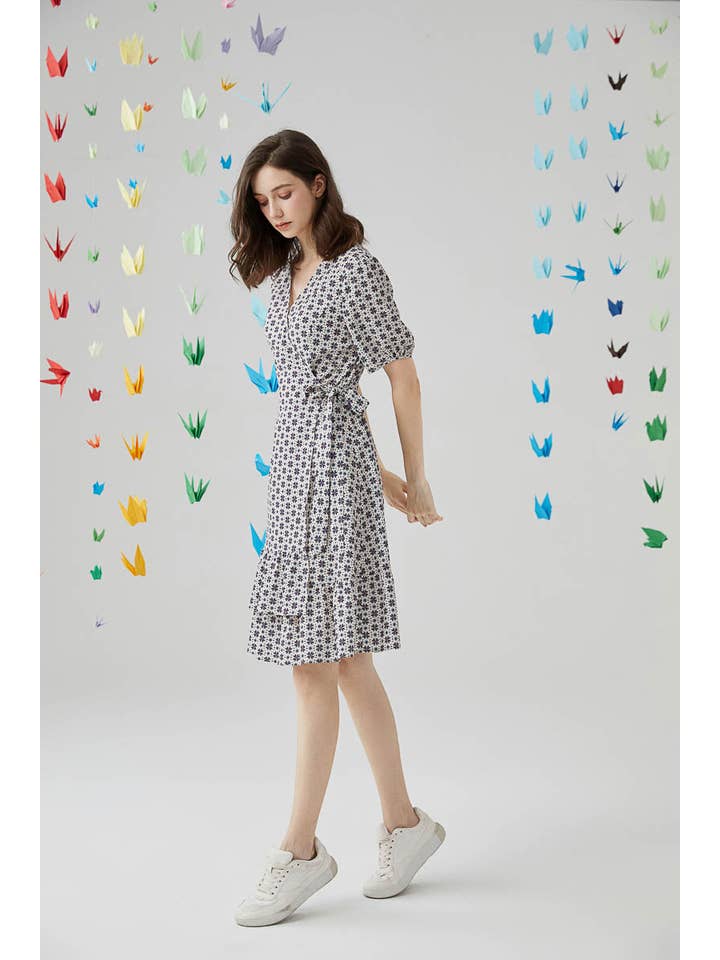 RWBE – Großhandel Kleid – Damen – Wickelkleid Alyak mit Schneeprint1