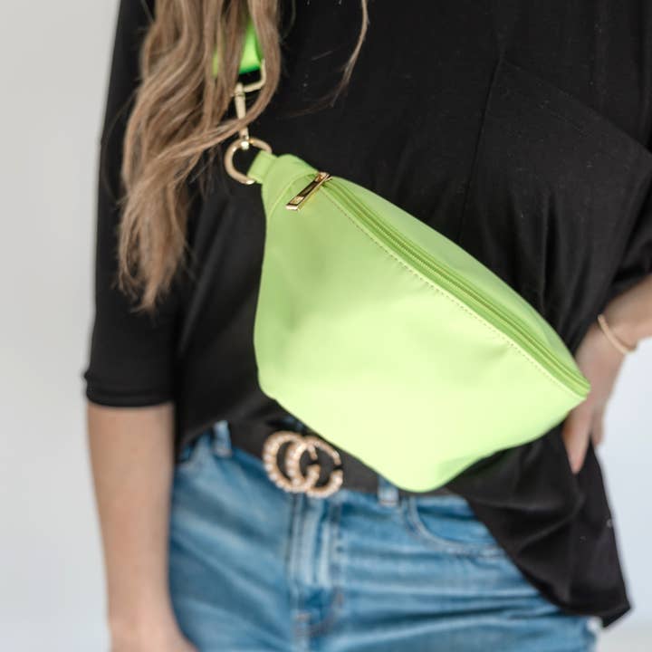 Thomas and Lee Company - Vente Sac ceinture – femme - Sac banane en nylon coloré Hannah avec sangle16