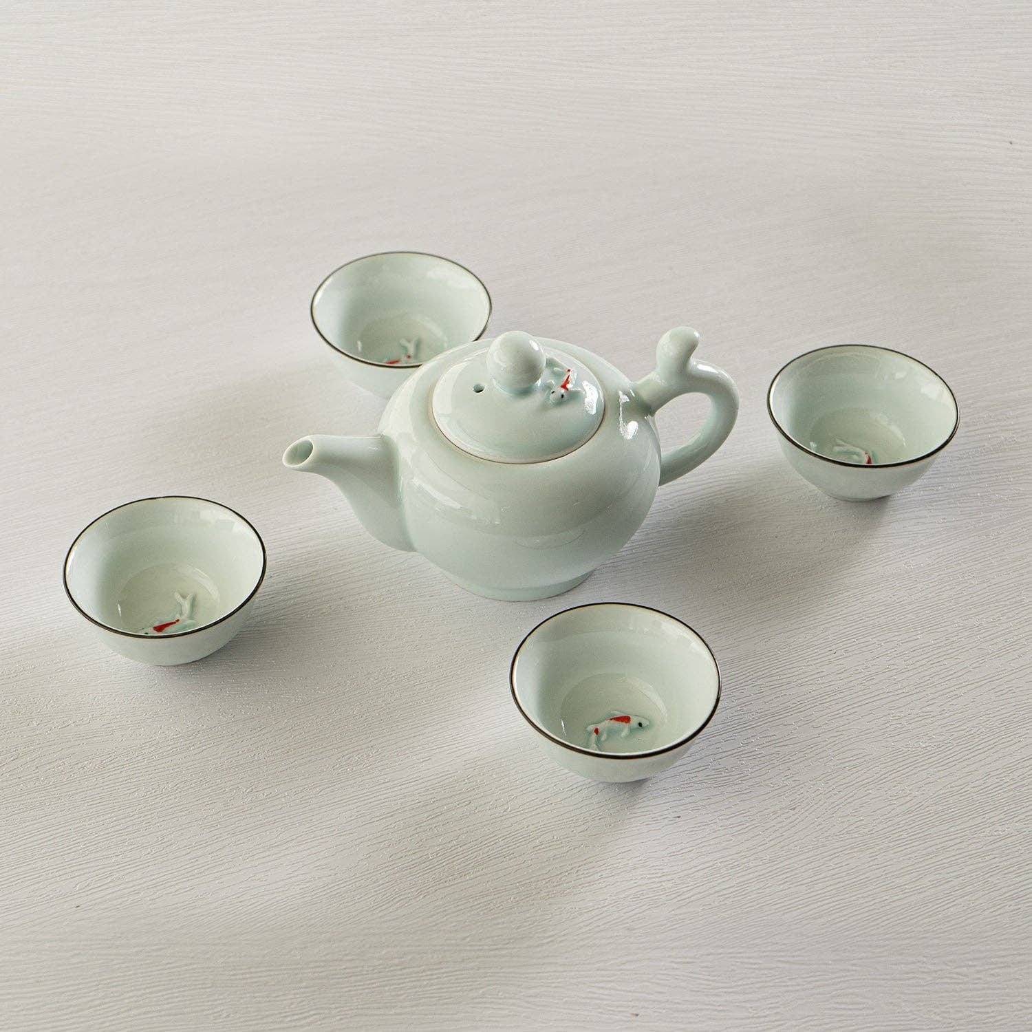 Urban Tokyo - Wholesale Tea Set - Japanese Koi Fish Kung Fu Tea Set 8oz Tea Pot with 4 Cups Blue (1/30)4