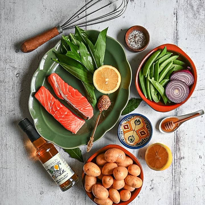 Womersley Foods – wholesale Vinegar – Lemon, Basil, Bay & Juniper Vinegar / Citrus Salad Dressing8