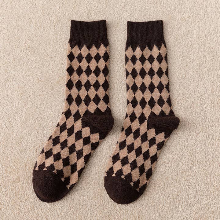 Tourtiwi - Wholesale Socks - Women's - Women's retro plaid wool socks mid-tube thick warm socks2