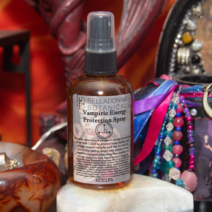 Spray Vampiric Energy Protection per la vendita all'ingrosso da parte di Belladonnas Botanicals