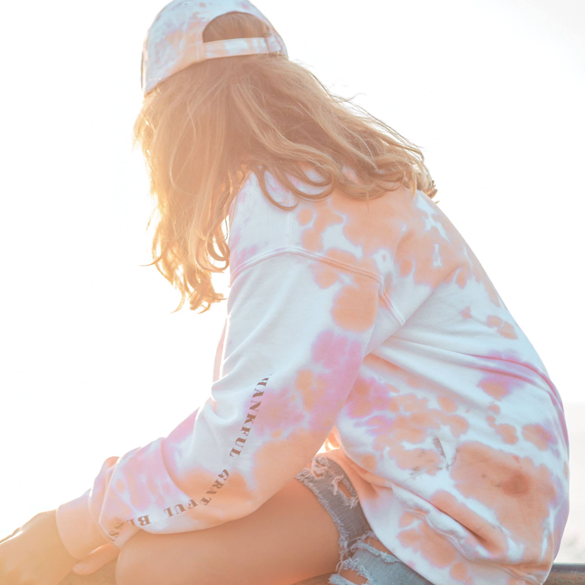 Port 213 – wholesale Sweatshirt - Kids – Kids Pink Thankful Tie-Dye Crew Neck Sweatshirt-Girls, Boys1