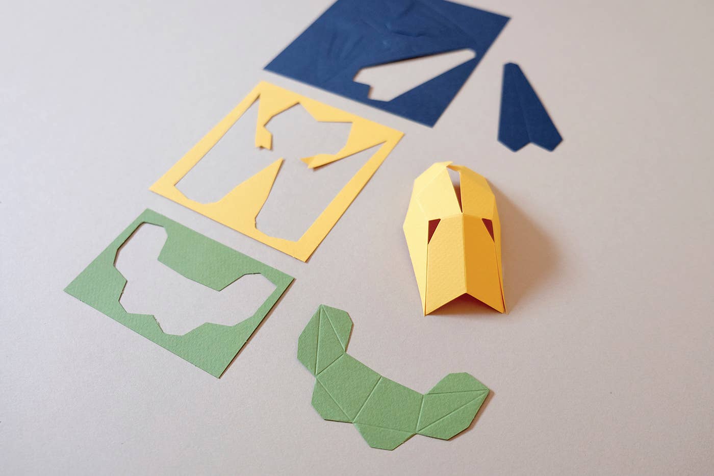 Today is Art Day - Wholesale DIY Craft Kit - Great Tit - Bird 3D Paper Figure by Plego2