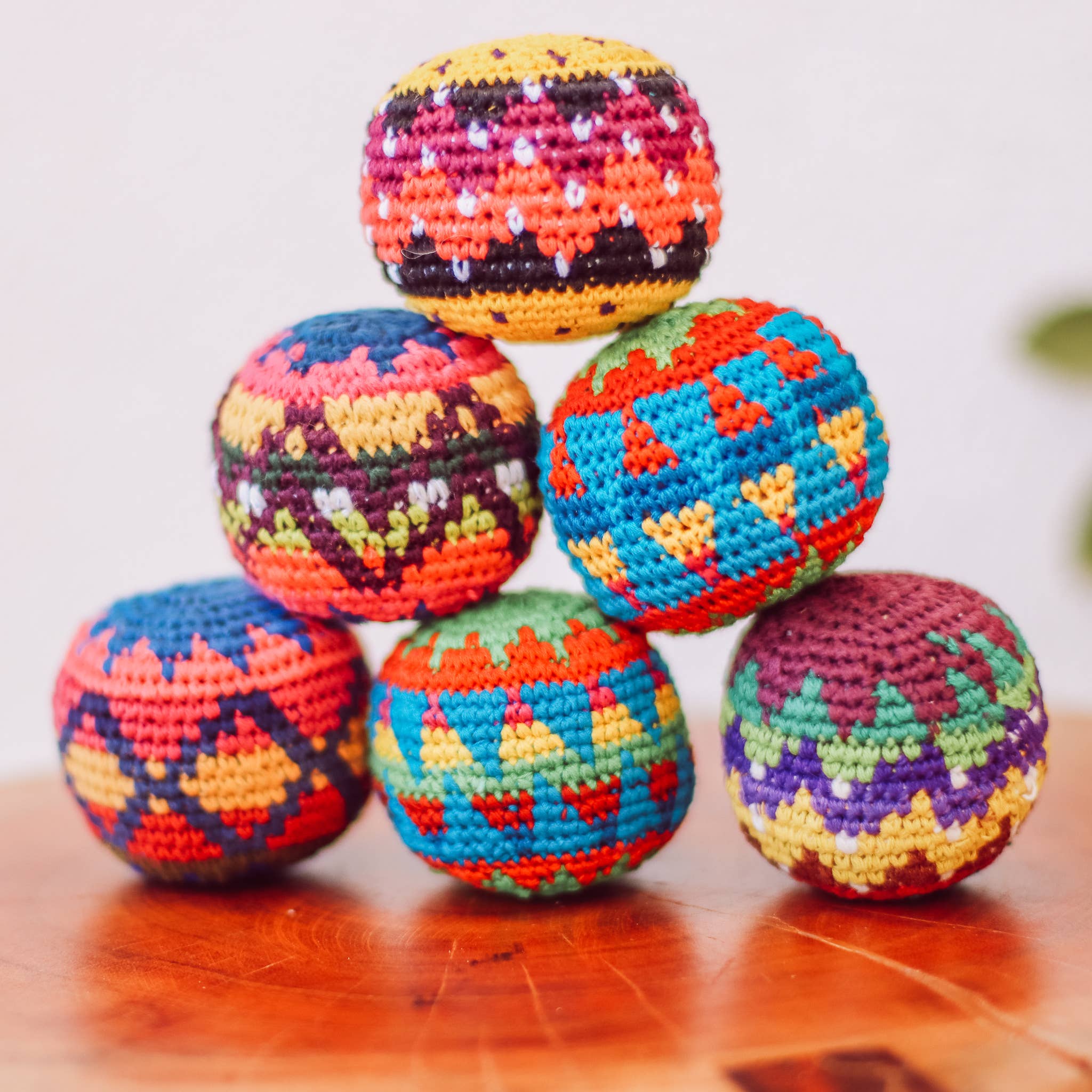 Tipico Tico – wholesale Classic toy – Kids – Handmade Crochet Hacky Sack2