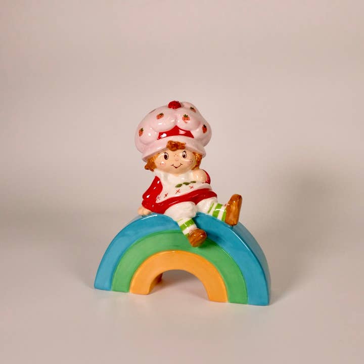 Blue Sky Clayworks - Wholesale Decorative Figurine - STRAWBERRY SHORTCAKE Very sunshine Delight Figurine
2