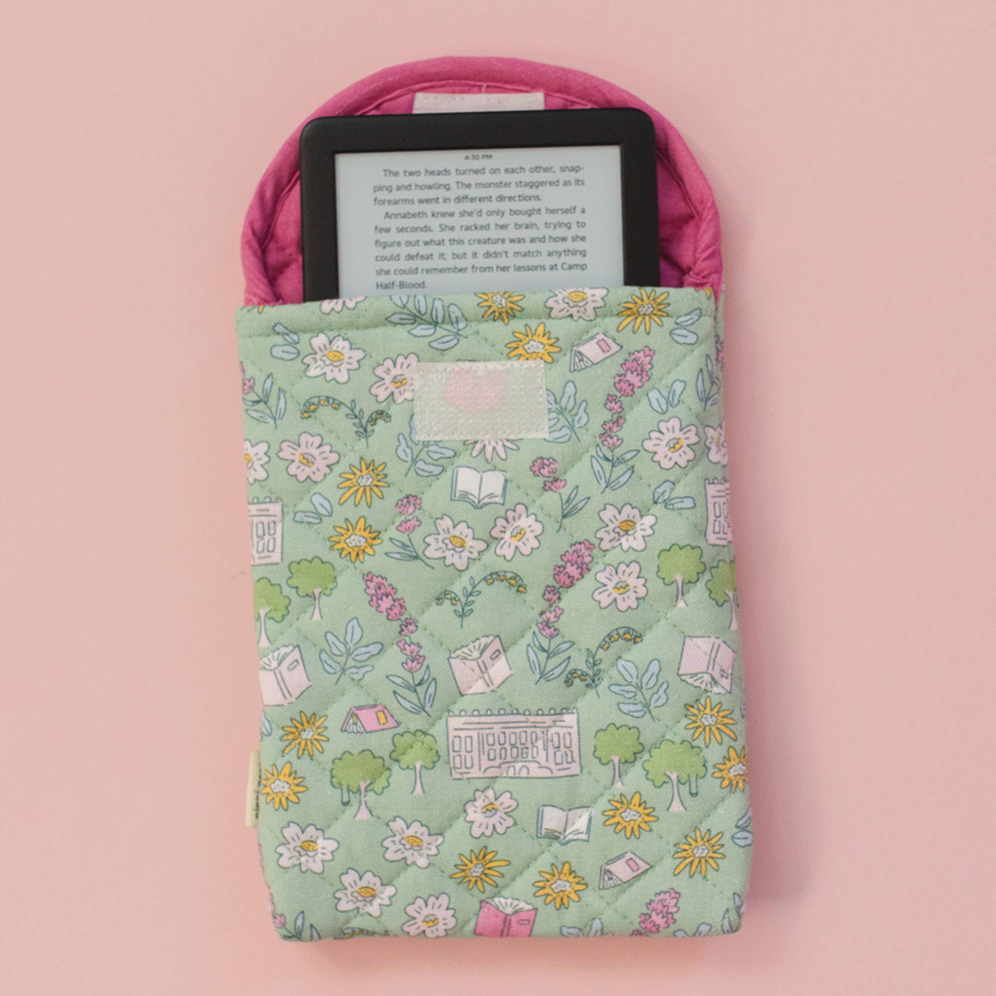 Pippi Post - Wholesale Book Cover - Pride and Prejudice Pemberley Quilted E-Reader Case1