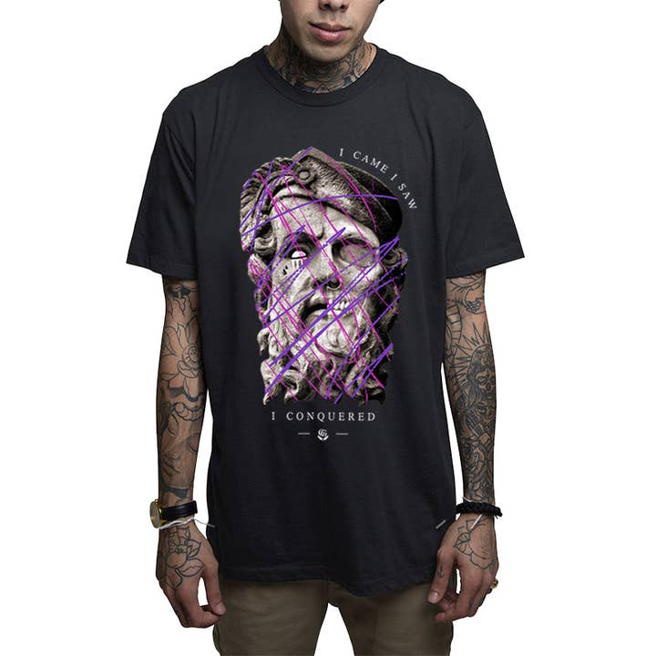 Conquis pour la vente par Gods & Generals