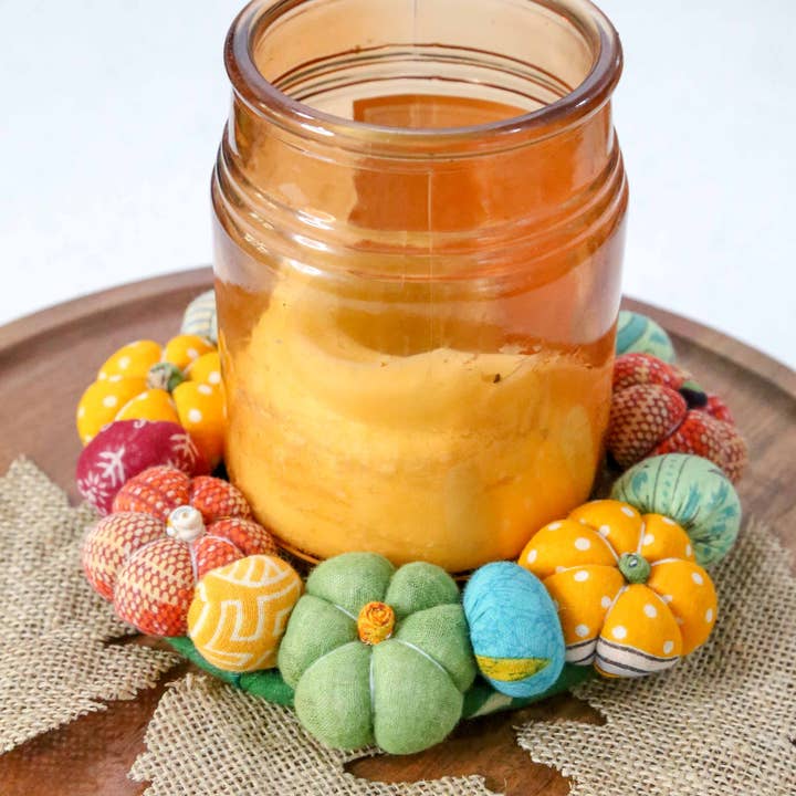 Asha Project – wholesale Wreath – Mini Saree Pumpkin Wreath3