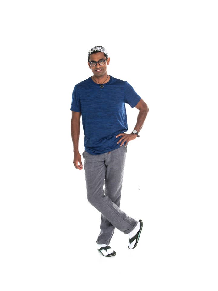 V-Toe Socks, Inc - Vente Chaussettes – unisexe - Chaussettes athlétiques et décontractées à bout fendu à la cheville, blanches, petites4