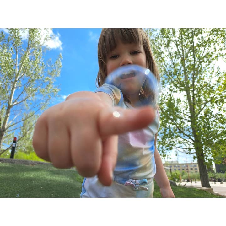 Wishbone Products - Wholesale Bubble Wand - Kids - Crazy Catchables Super Tough Bubbles Card