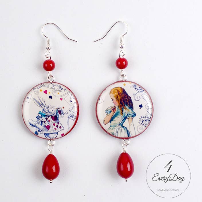 Orecchini : Alice nel paese delle meraviglie asimmetrici per la vendita all'ingrosso da parte di 4everyday Handmade
