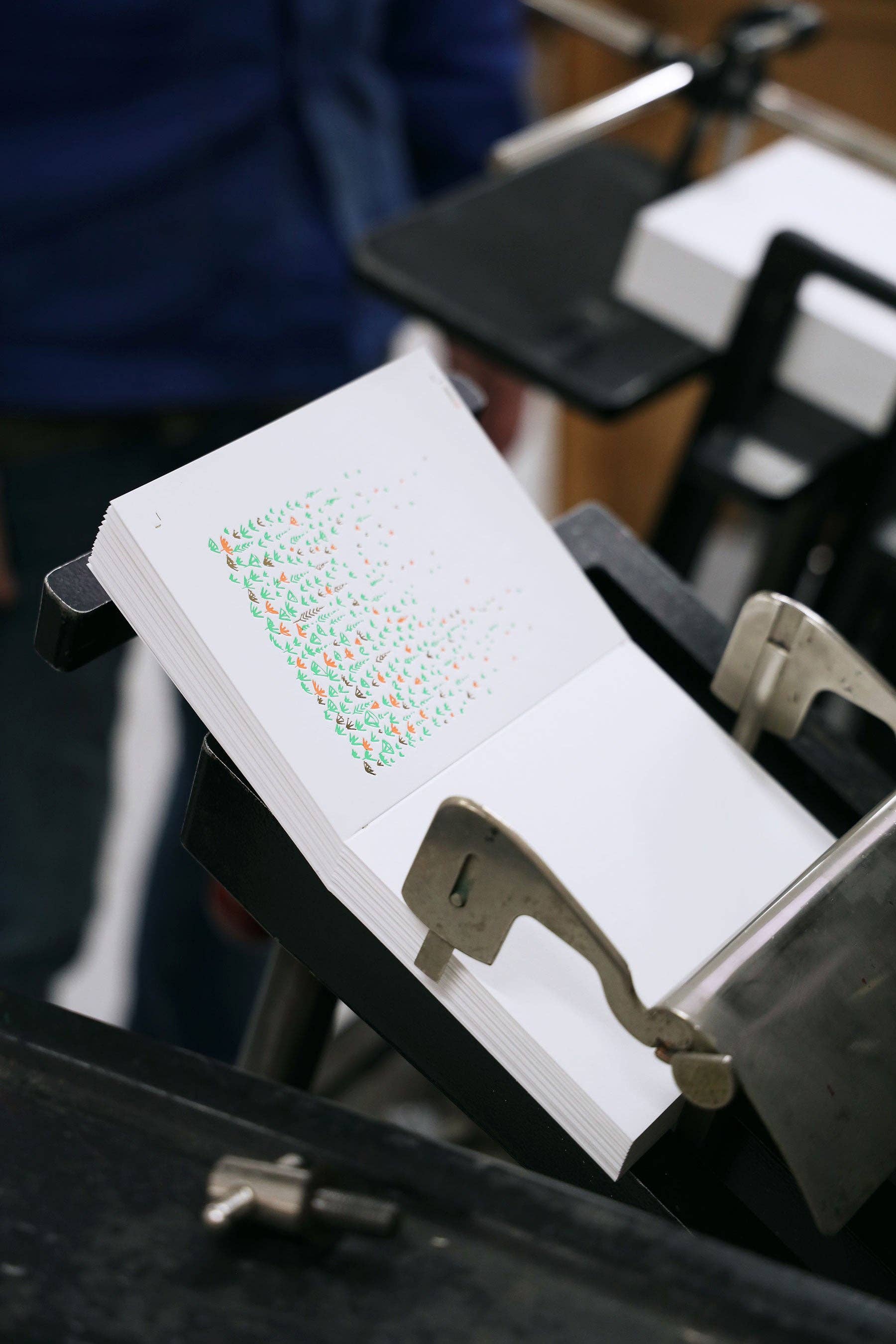 Heing - Wholesale Everyday Greeting Card - The Flowery Rain. Card format10