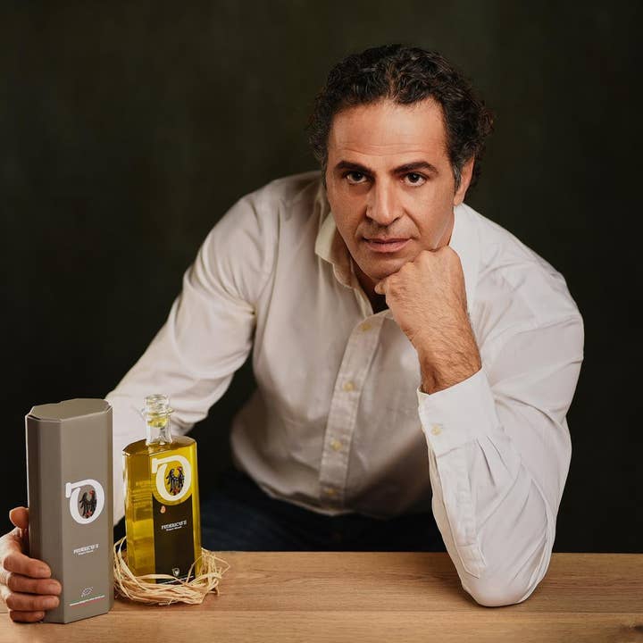 Olio extra vergine di oliva biologico per la vendita all'ingrosso da parte di FEDERICUS II