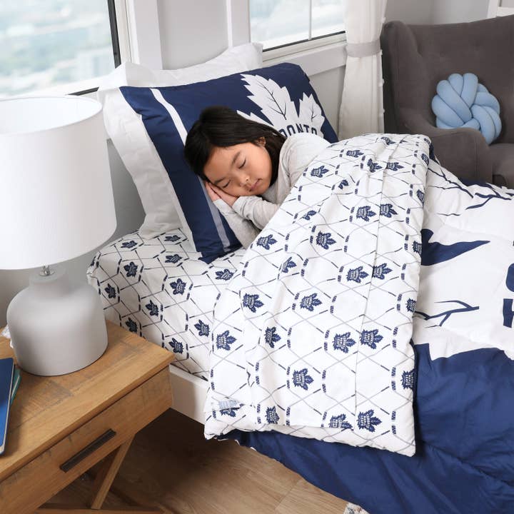 Nemcor Inc. - Wholesale Beddengoedset - NHL Toronto Maple Leafs 4-delige beddengoedset1