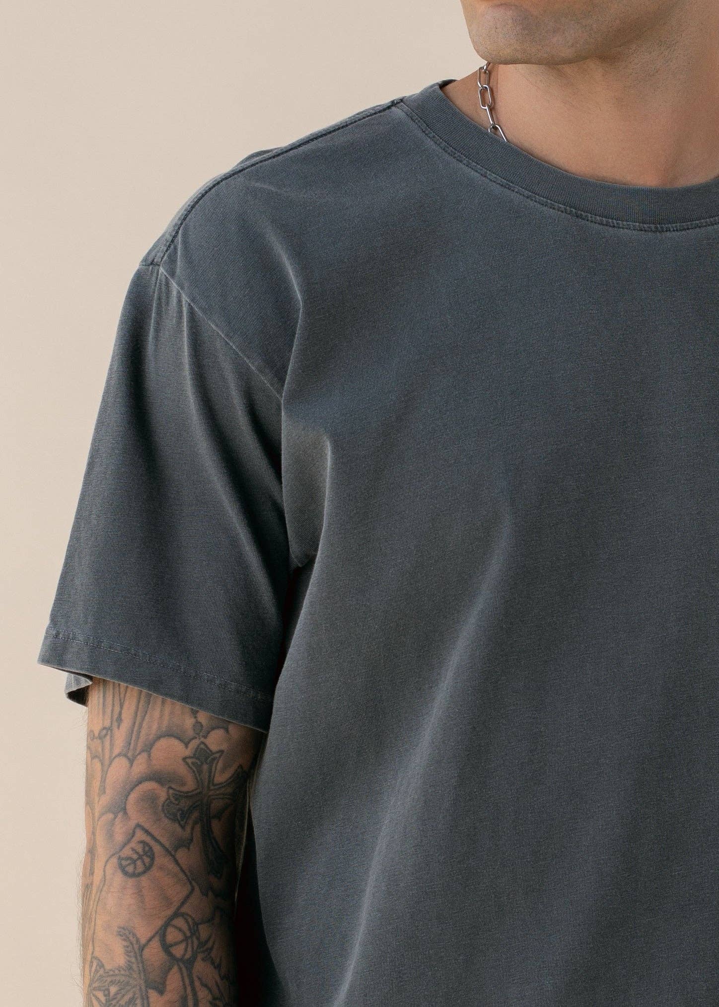 Vintage Sort Økologisk overdimensioneret T-shirt for engroshandel på Faire1