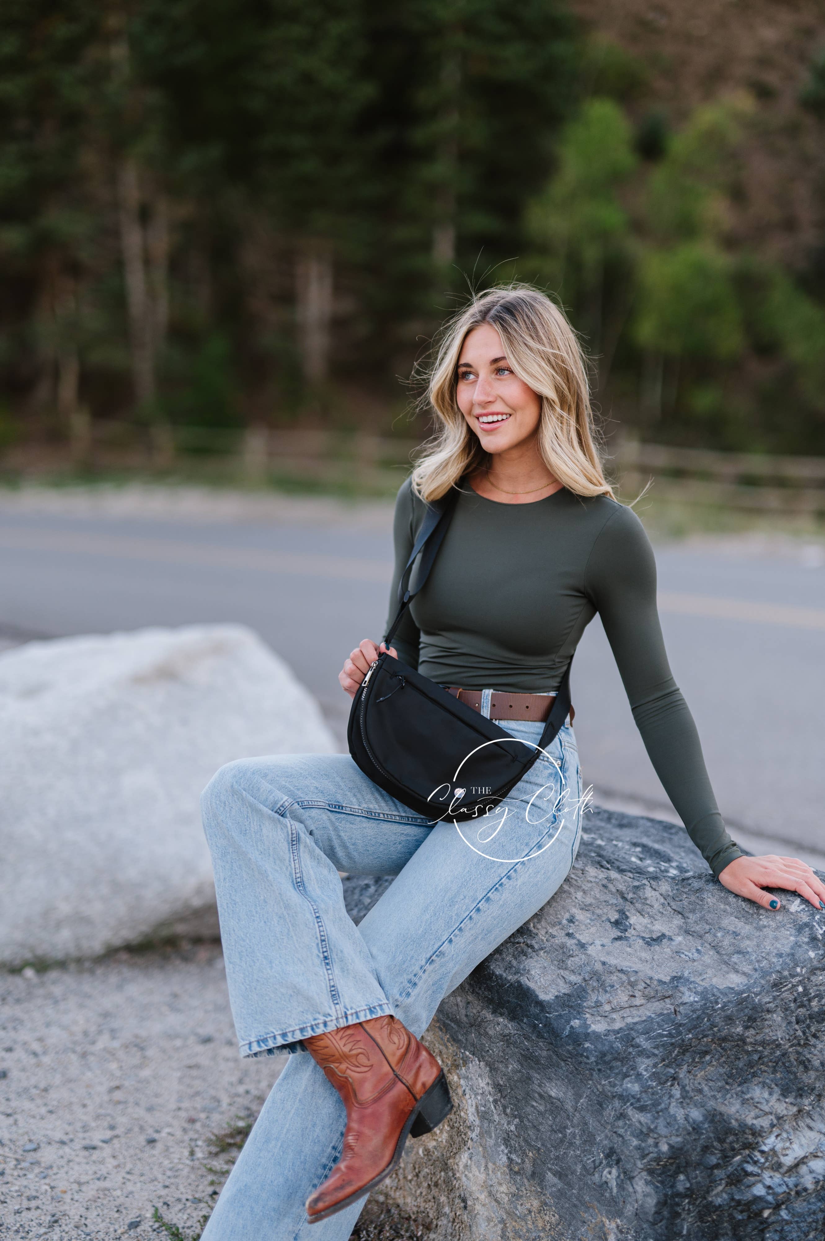 The Classy Cloth WS – Pochete - Mulher por atacado – Saco Margot Moon Cinto - Preto RTS5