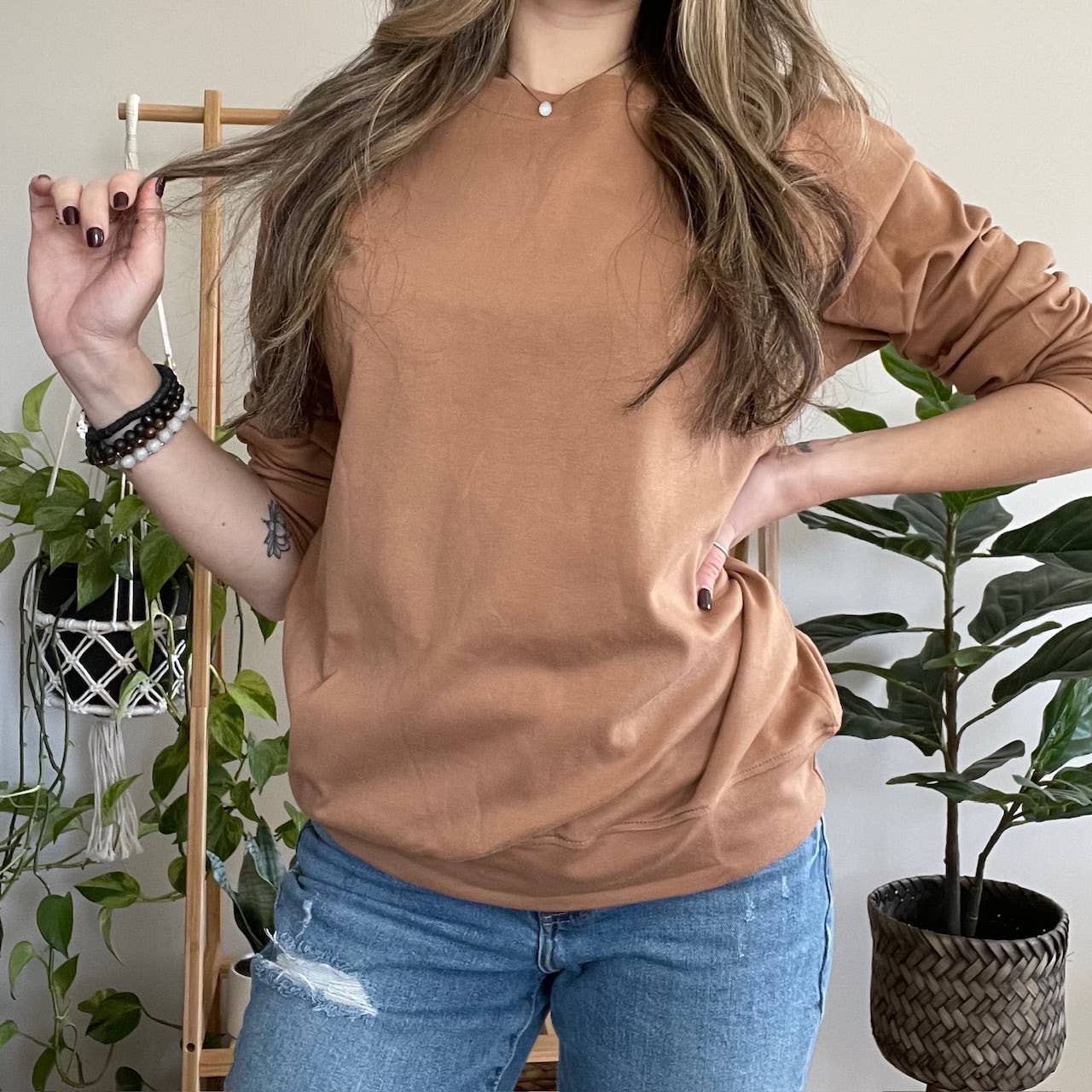 Gaia Baby Goods - Wholesale Sweatshirt - Women's - Women's Organic Cotton Lightweight Long Sleeve Pullover1