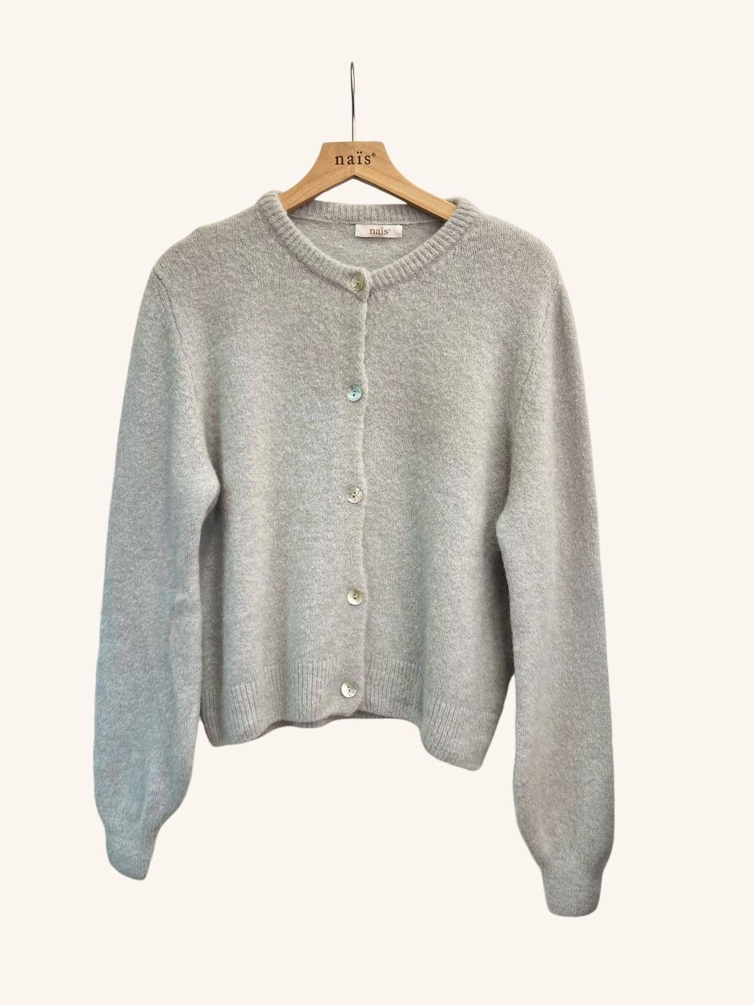 NAÏS PARIS - Wholesale Cardigan - Women's - SUPER FINE ALPACA SHORT BUTTON CREW NECK CARDIGAN21