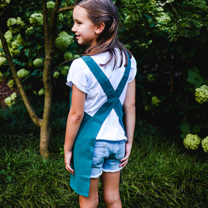 Cate Paper Co. - Wholesale Apron - Cross Back Apron4