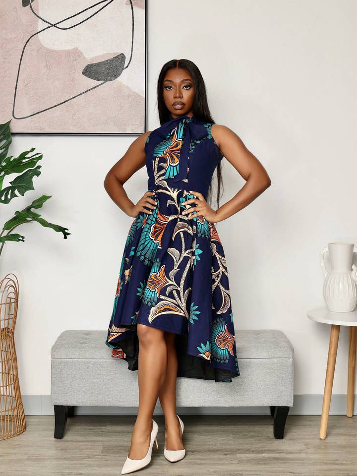 Vestido con estampado africano Adesua para venta al por mayor de Ray Darten