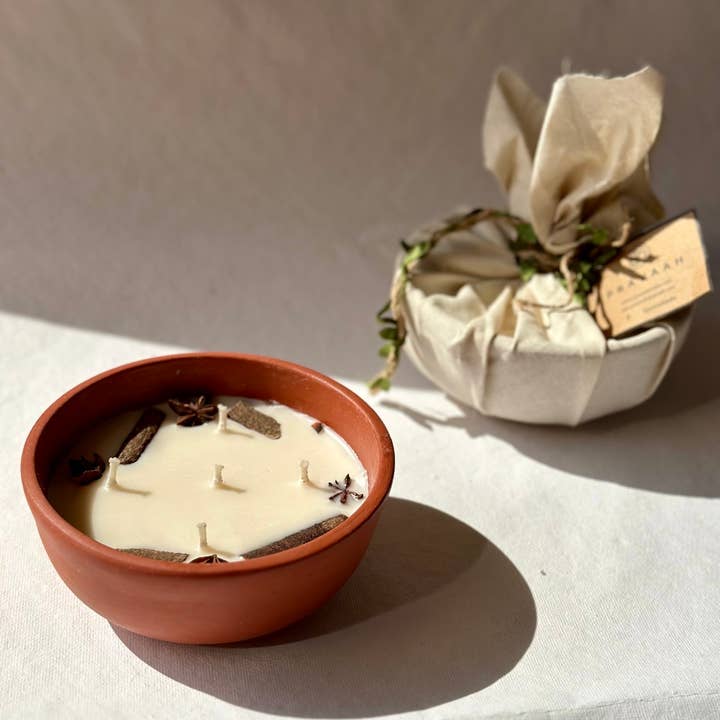 Vela de cera de soja de 7 mecha, canela y vainilla para venta al por mayor de Pravaah