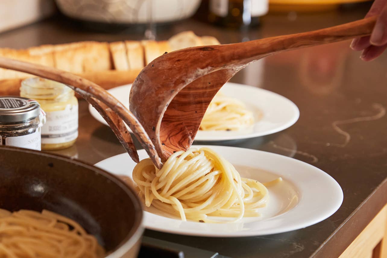 Verve Culture - Wholesale Ladle - Italian Olivewood Soup and Pasta Ladle2