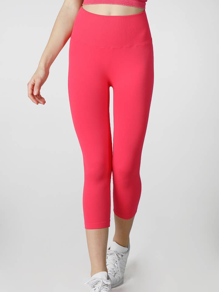 NB7643 - Capri Taille Haute pour la vente par NIKIBIKI