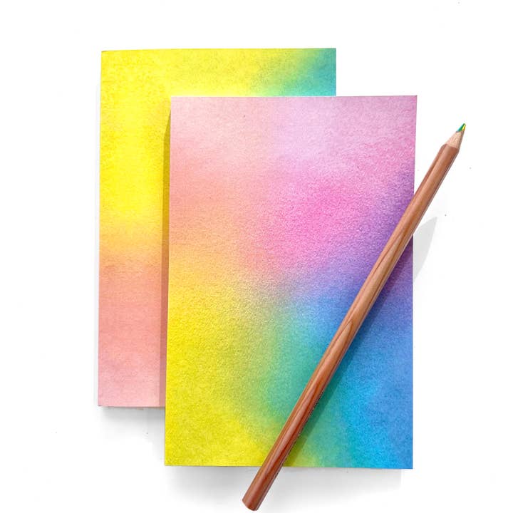 Journal de poche Misty Rainbow pour la vente par Little Lark