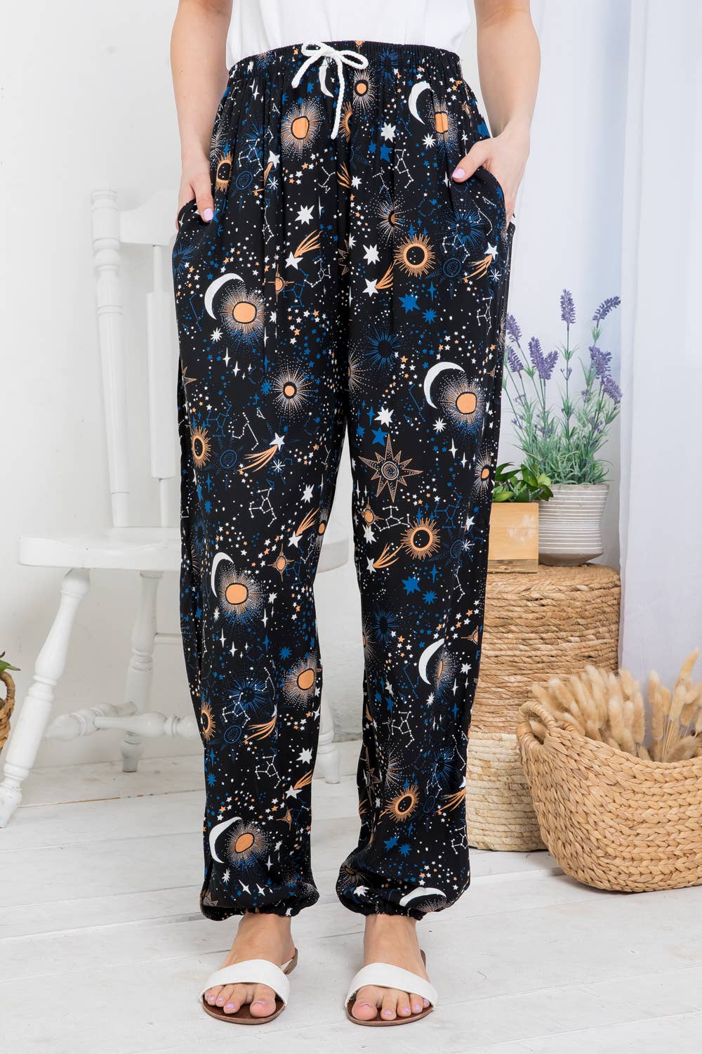LA Soul - Vendita all'ingrosso Pantalone - Donna - Pantaloni Galaxy Print con tasca e coulisse1