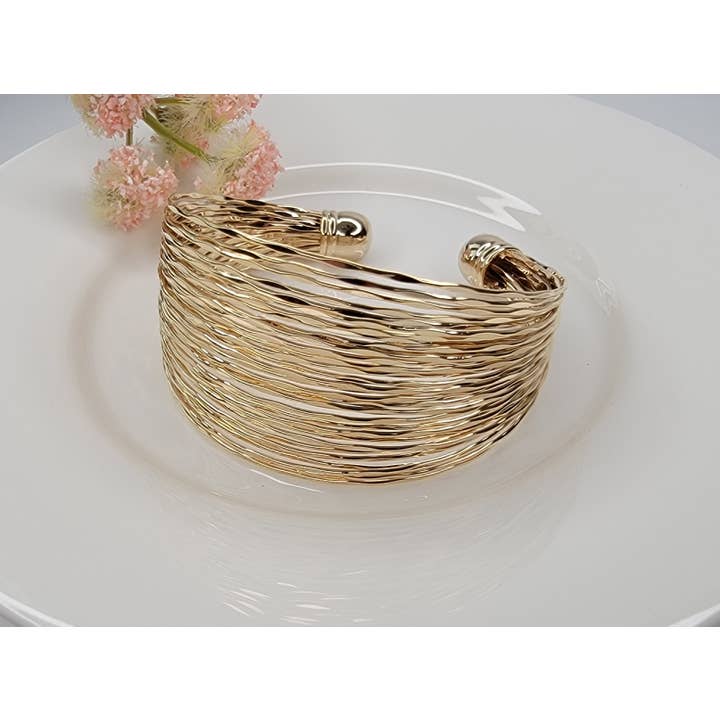 BETTYOH INC – wholesale Länkar och kedjearmband – FLERTRÅDIGT JUSTERBART ARMBAND.1