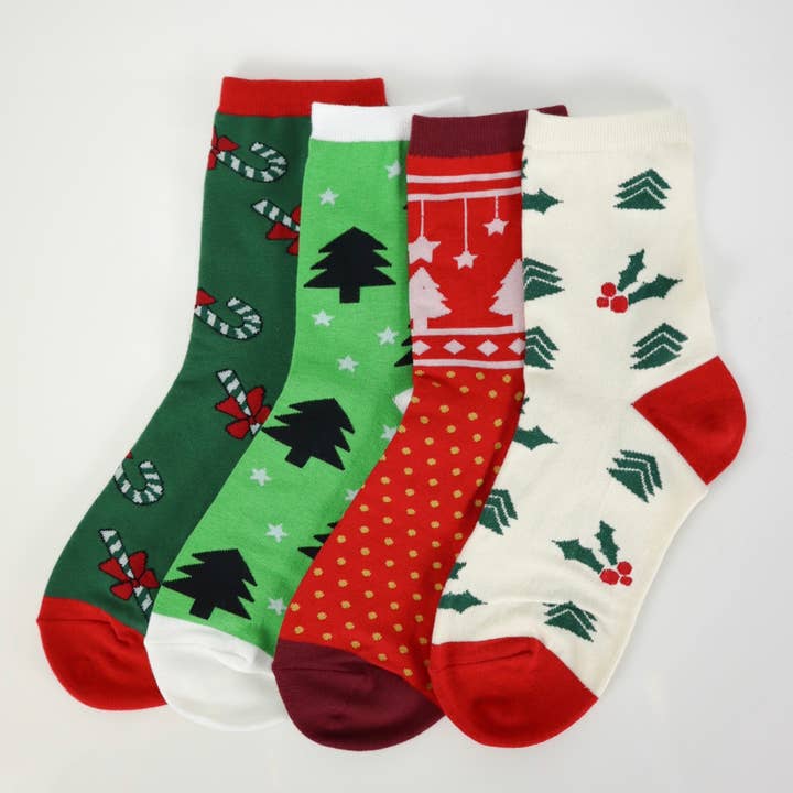 Calcetines cortos navideños de invierno para mujer - Tree Farm y otras tendencias de Resultados para calcetines navidad al por mayor. Devoluciones gratuitas y condiciones de pago a 60 días en Faire en Faire.