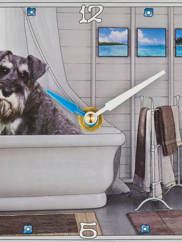 Horloge de collage Schnoozer pour la vente par Lea Alboher