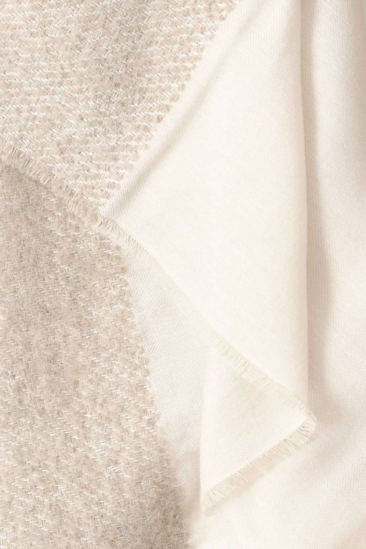 Abstract - Wholesale Scarf - Women's - Wool blend scarf with bouclé details26