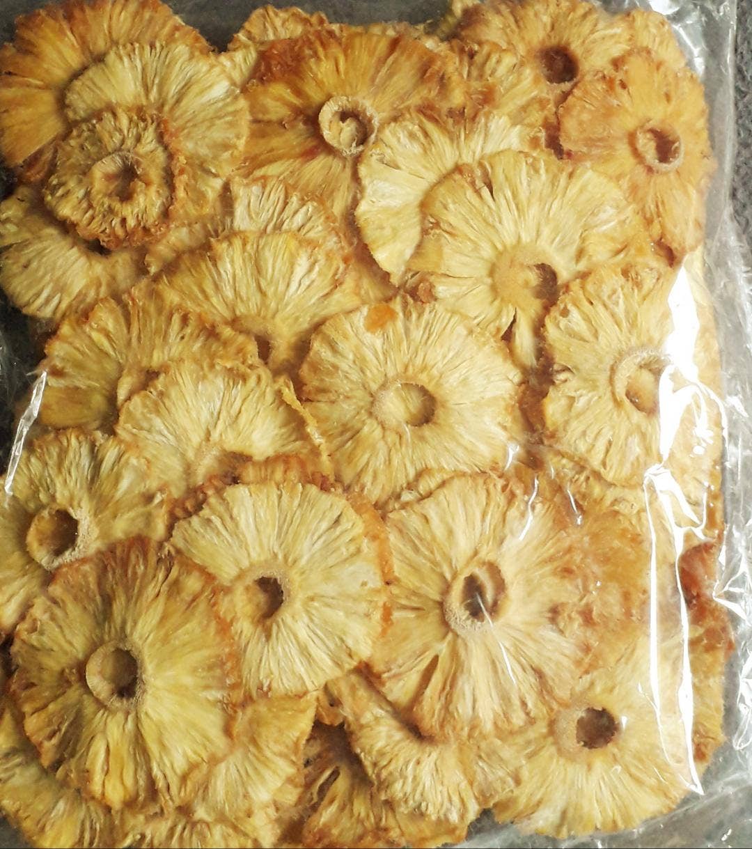 BIOGOUT - Wholesale Dried/Dehydrated Fruit - Organic dried pineapple without added sugar, without preservatives - 1kg2