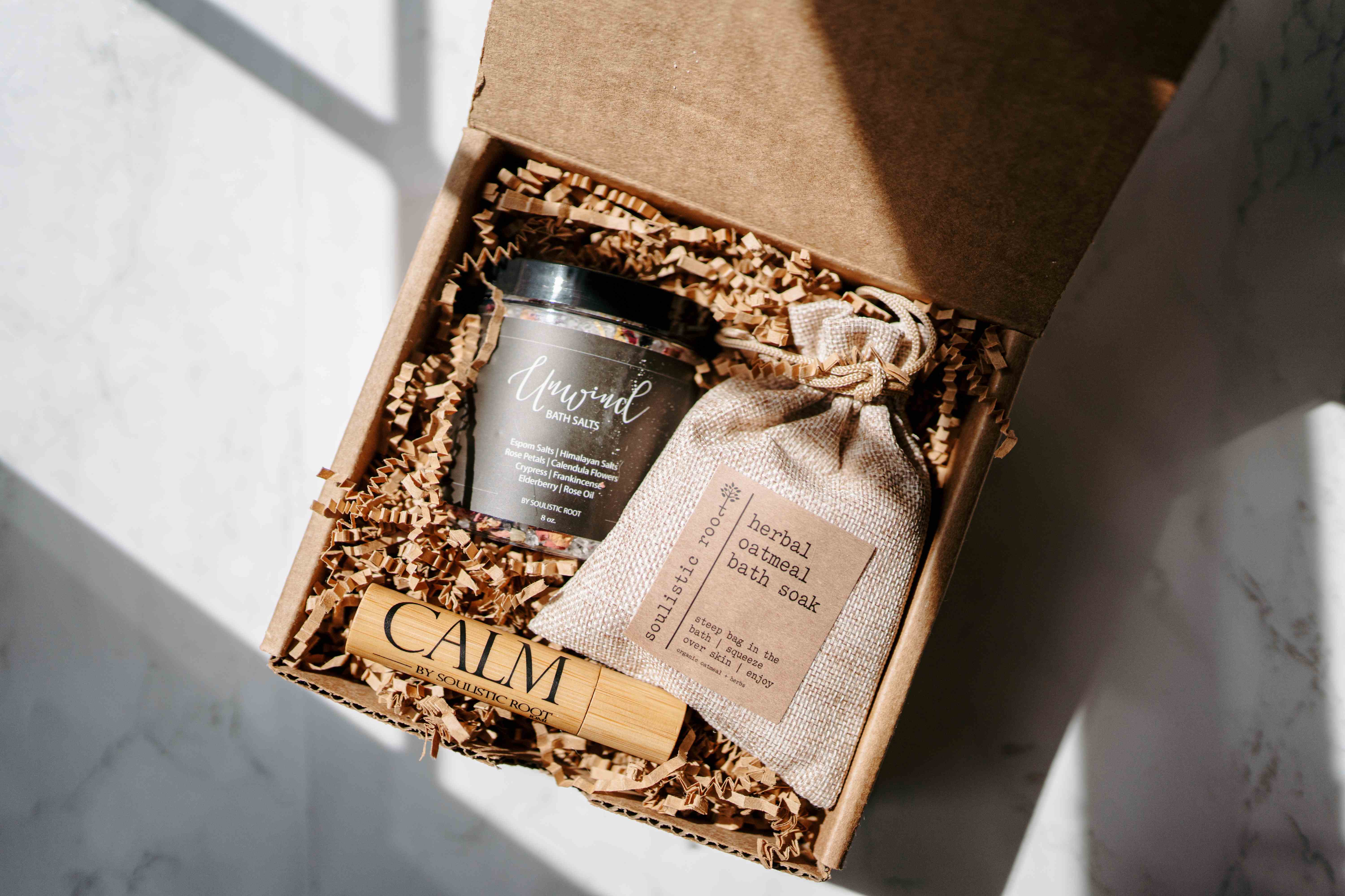 Soulistic Root - Essential Oils & Self Care Gifts - Wholesale Bath & Body Set - Corporate Gift Box – Relaxation & Self Care Gift Set3