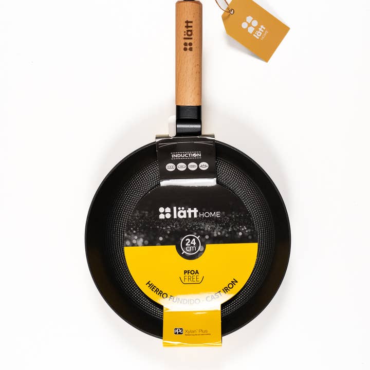 Lätt Home – Engroshandel Støbejernspande – STØBEJERN LATT STEGEPANDE 24CM TRÆSKAFT4