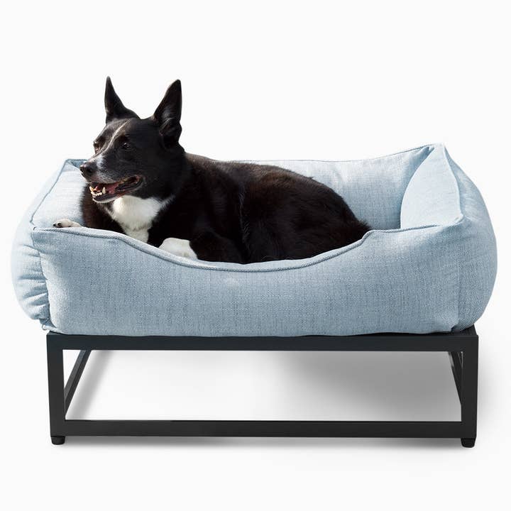The FÜZI Dog Bed for wholesale by FÜZI