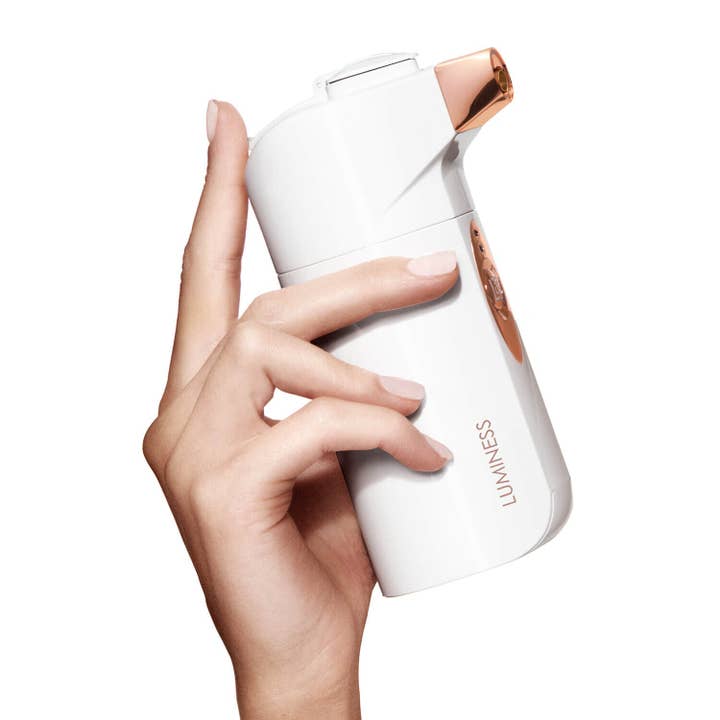 LUMINESS - Wholesale Electronic Skincare Device - Breeze2 Airbrush Skincare System Kit18