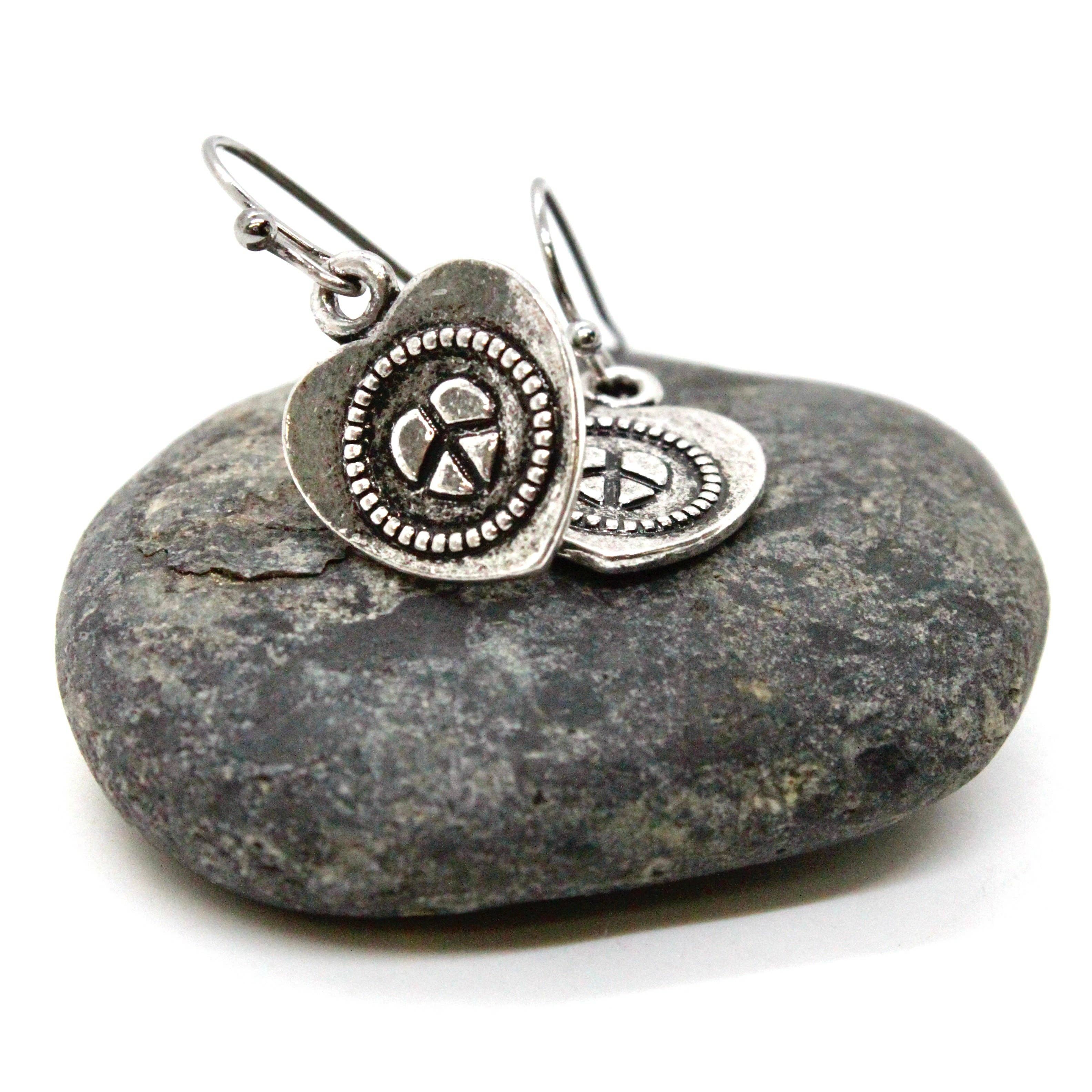 LIZOU - Wholesale Dangle Earrings - Peace Heart Small Earrings - E9-0032