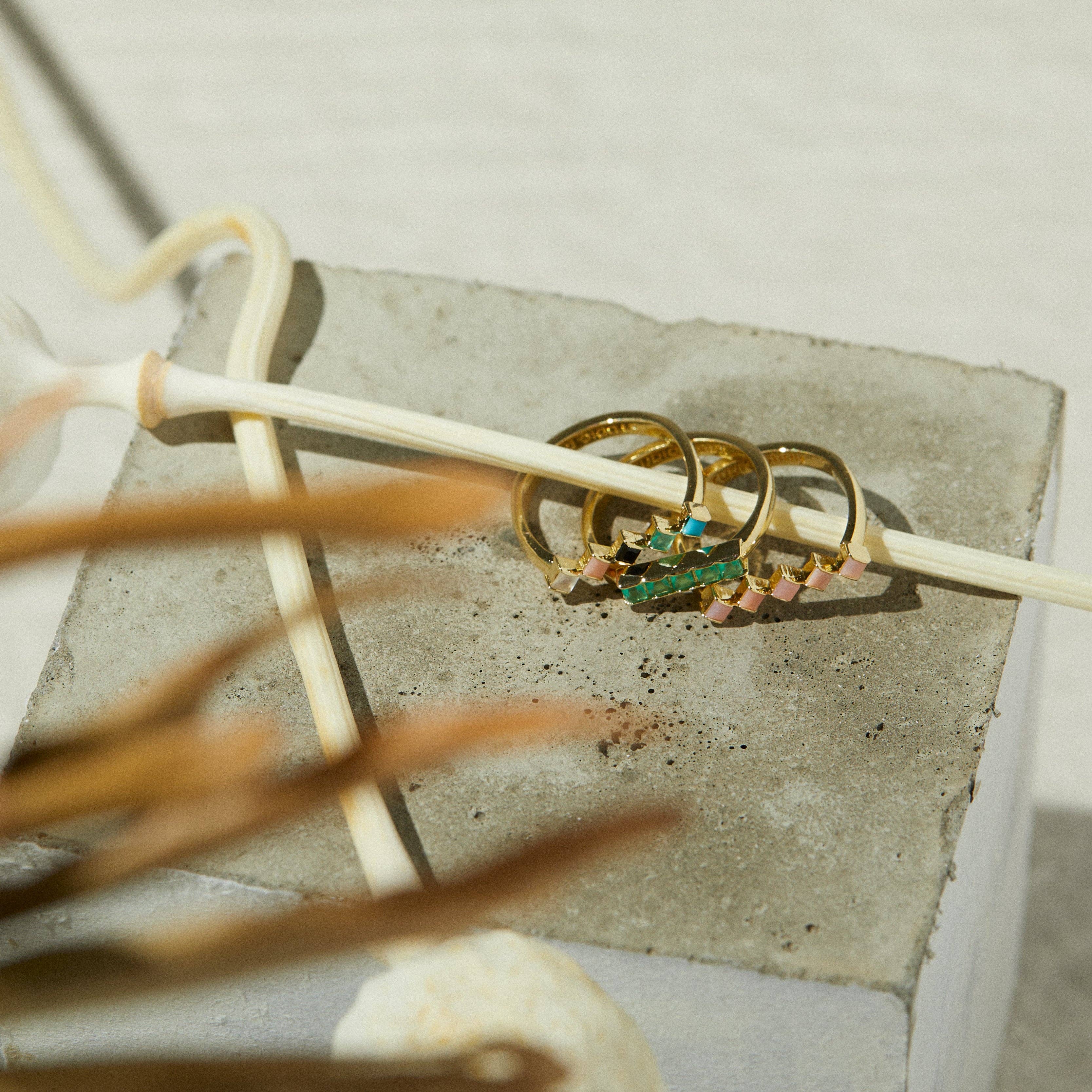 Studio Grun - Wholesale Multi-Stone Ring - Cobble Ring in Rainbow/Gold4