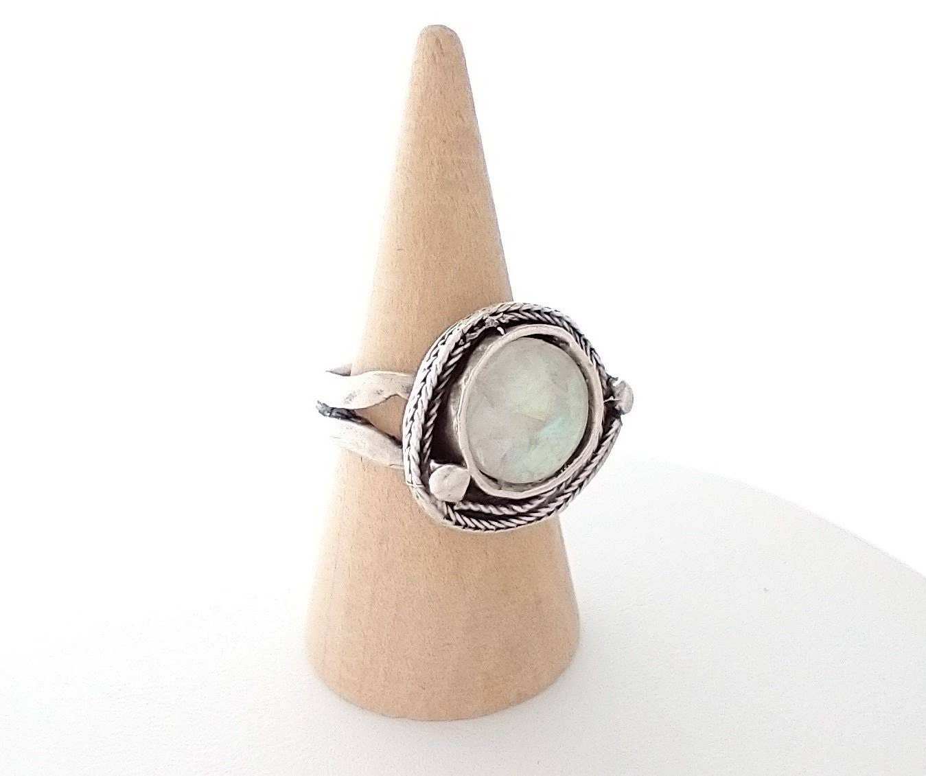 Piccadilly Pendants - Vendita all'ingrosso Anelli cocktail/statement - Anello in argento martellato, anello fatto a mano, anello blu2